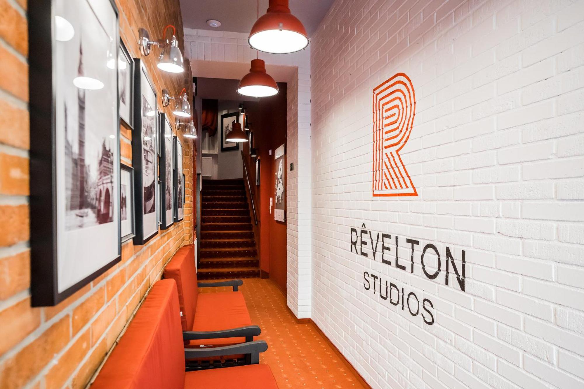 Revelton Studios Karlovy Vary Exteriér fotografie